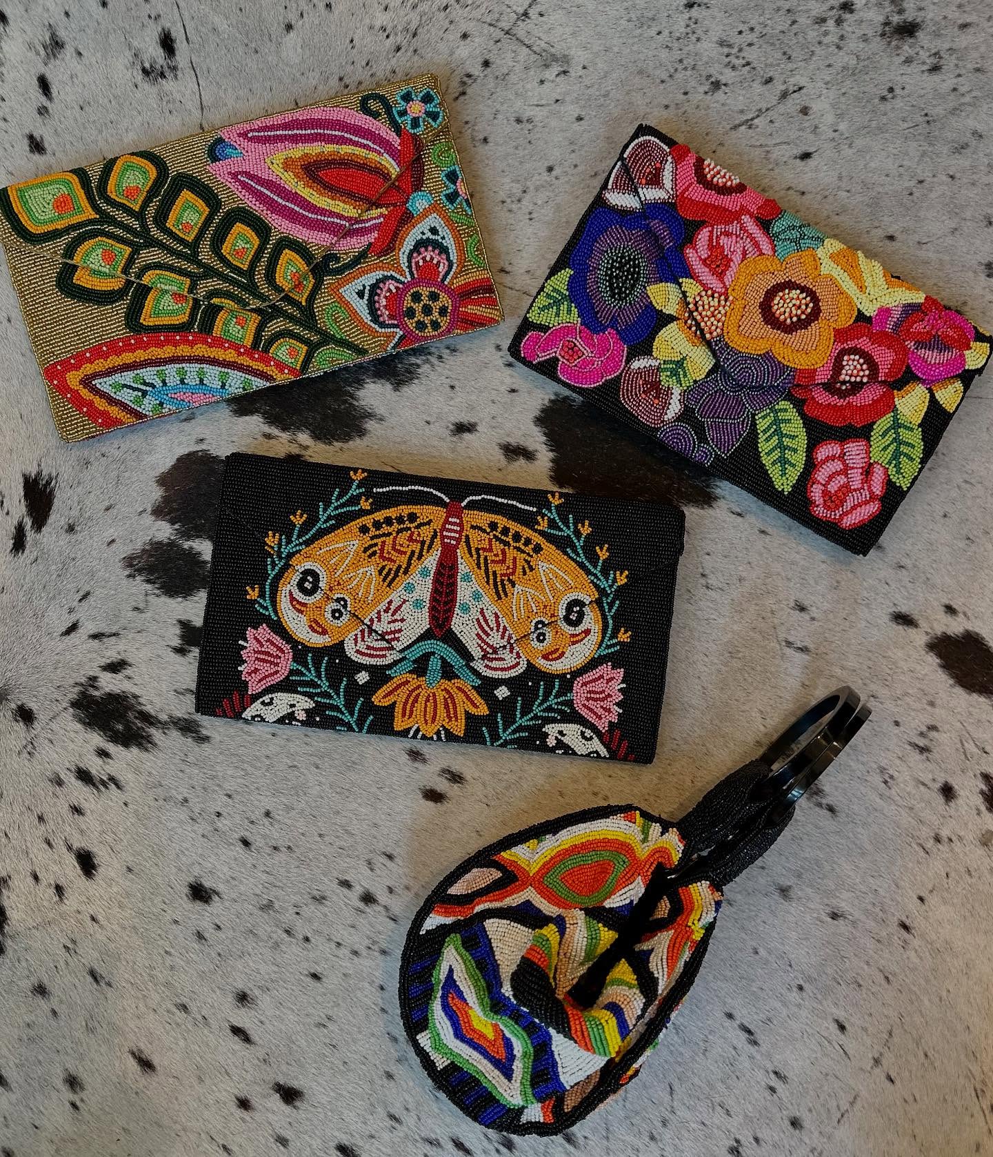 Women's Handbags & Accessories