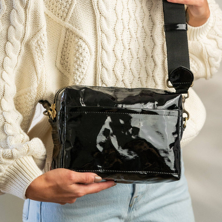 TRACOLLA CROSSBODY BAG LARGE: Metallic Black