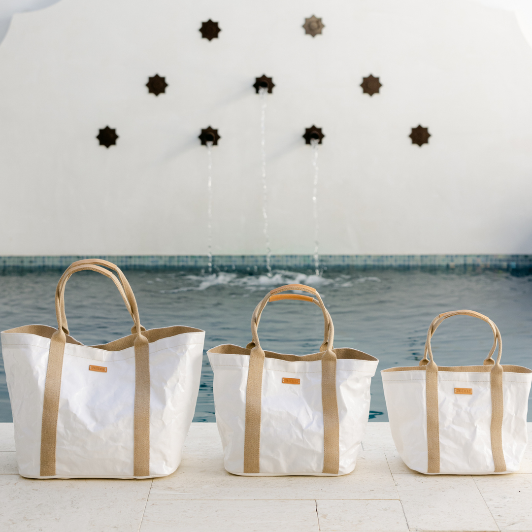 GIULIA GLOSSY TOTE BAG: Glossy Cachemire / Small