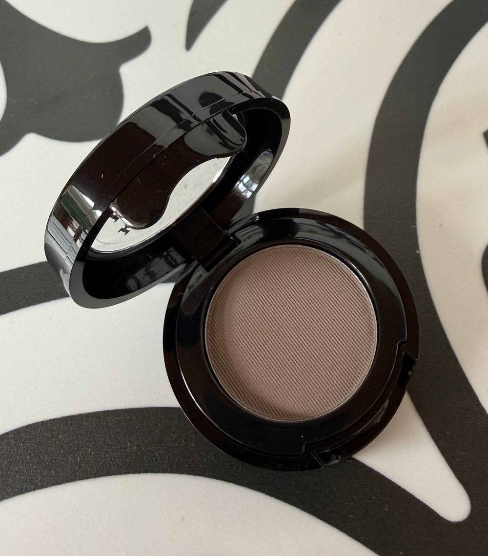 Powder Eyeshadow by Kathryn Bartow