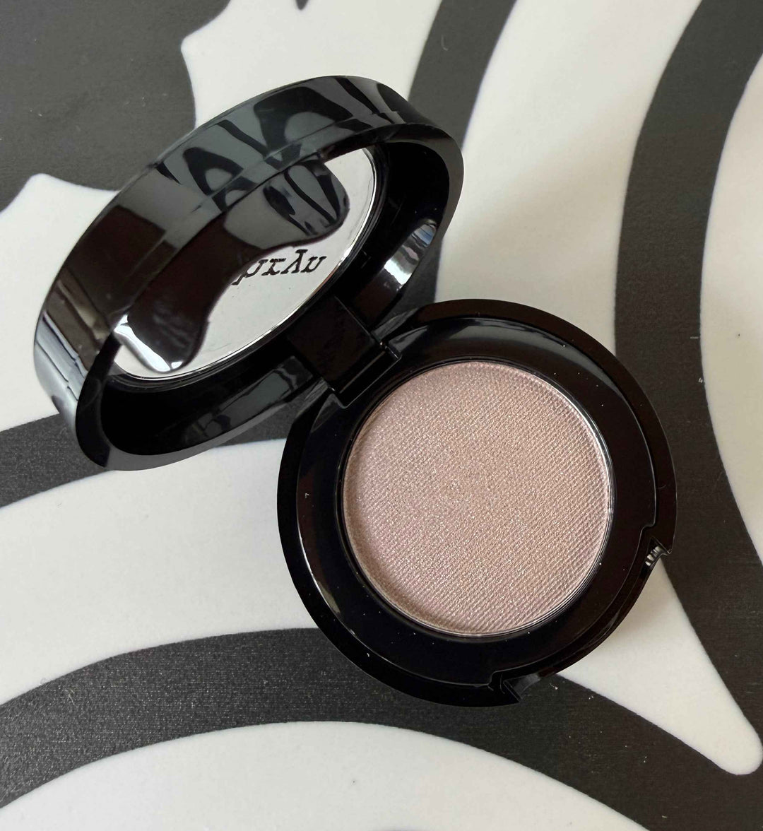 Powder Eyeshadow by Kathryn Bartow