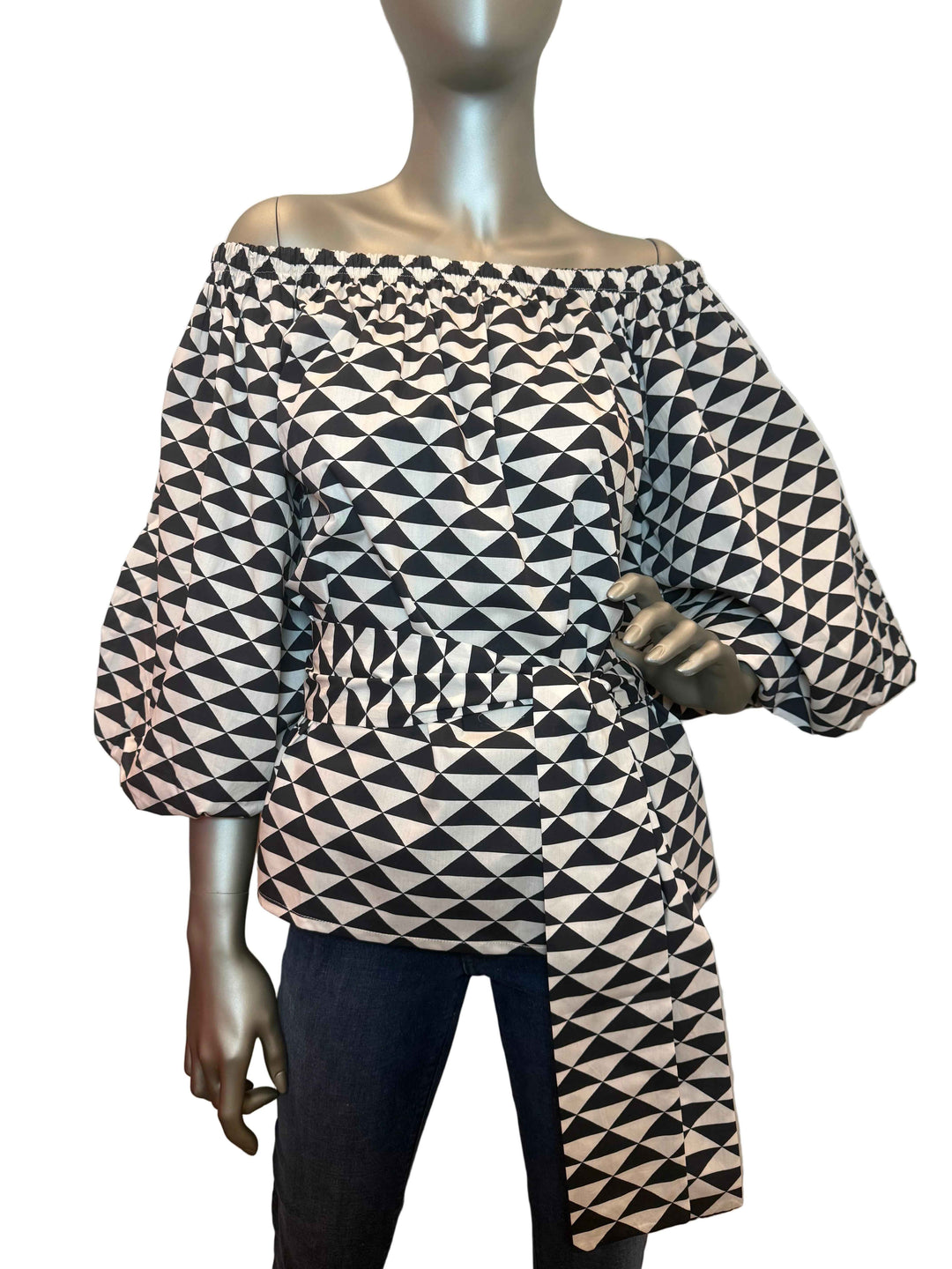 Alondra Blouse Black and White with Belt By Sofia