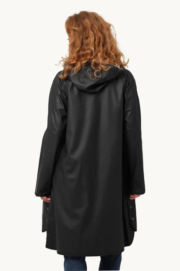 Rain Coat 71 Black By Ilse Jacobsen