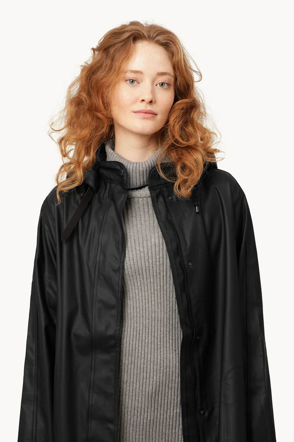 Rain Coat 71 Black By Ilse Jacobsen