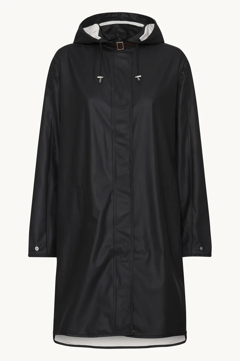 Rain Coat 71 Black By Ilse Jacobsen