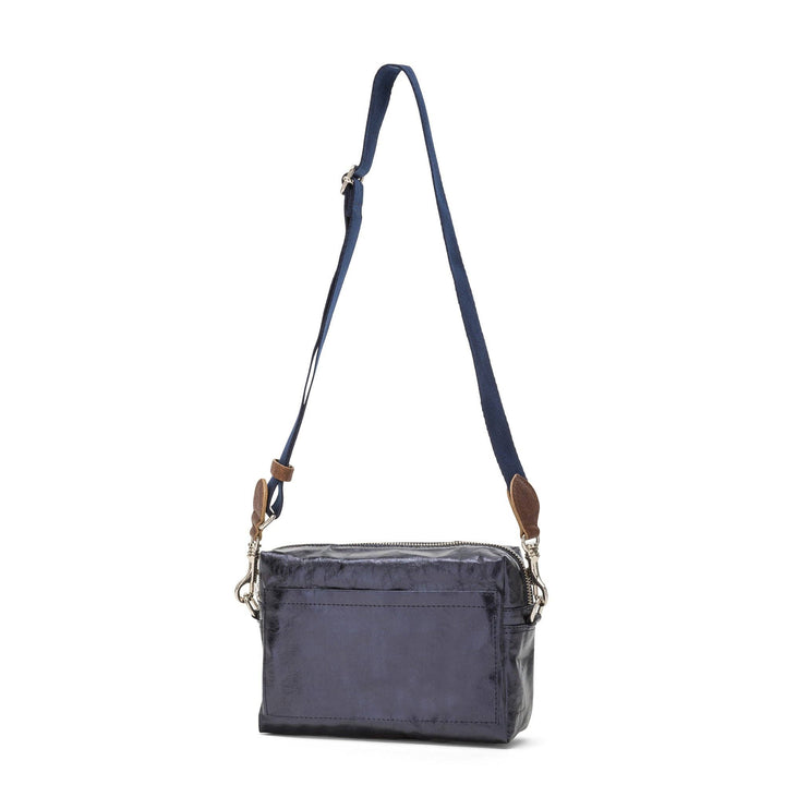 TRACOLLA CROSSBODY BAG LARGE: Metallic Black