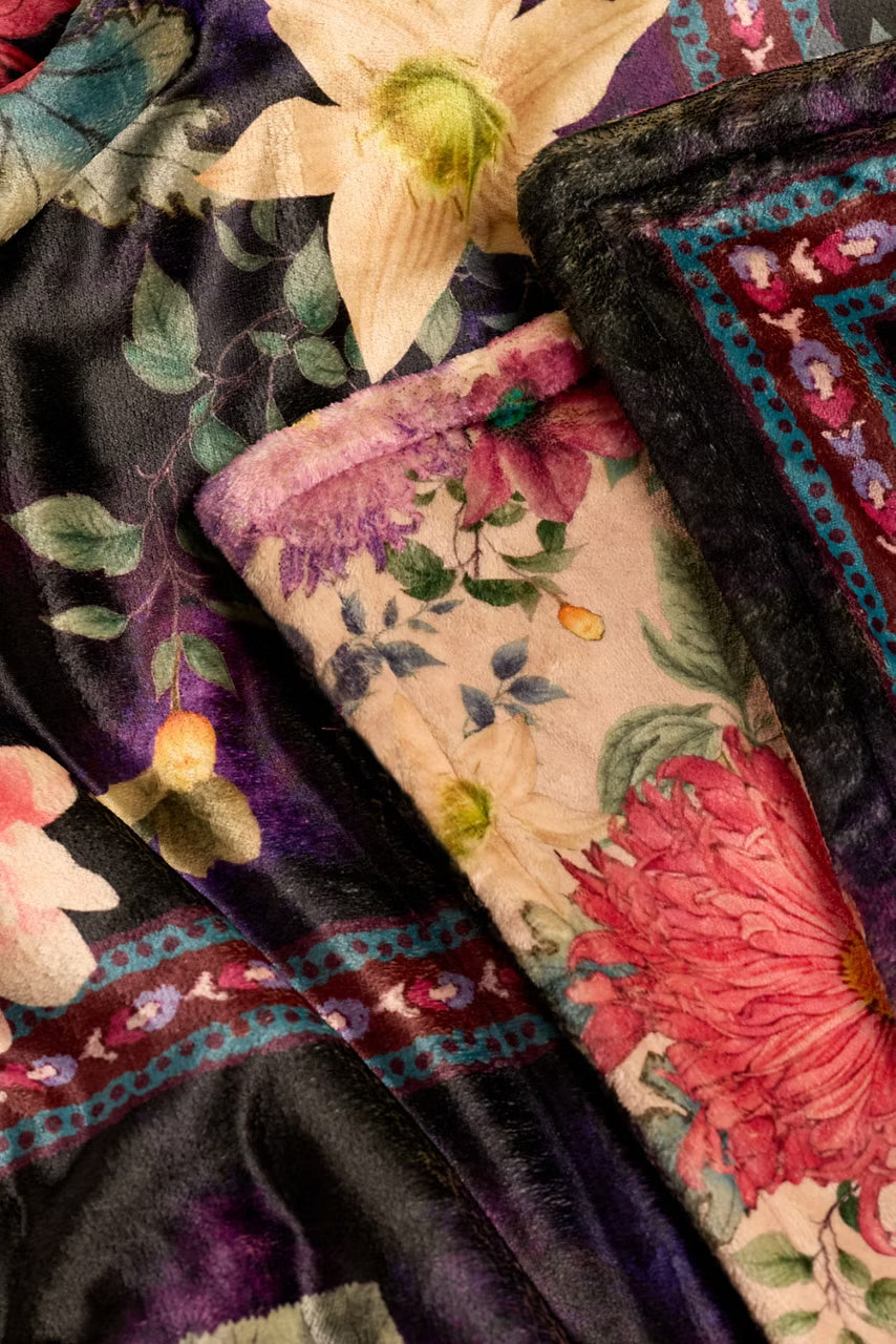 Laurel Canyon Florenda Blanket By Johnny Was